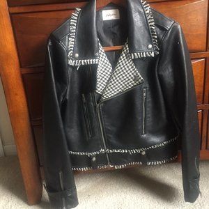 HOST PICK ! Stylish Black Faux Leather Moto Jacket